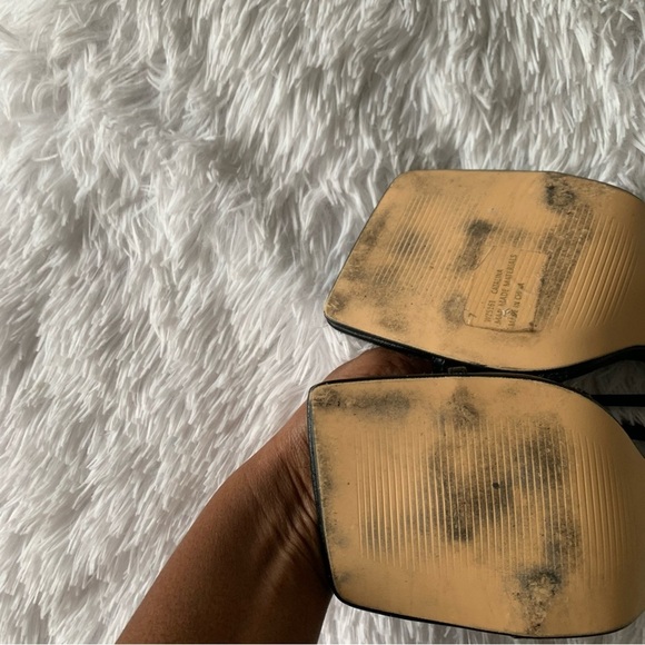 BLACK STRAPPY HEELS SHOES - Picture 7 of 7